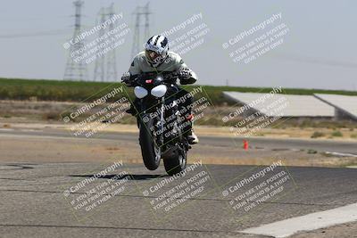 media/Sep-01-2025-Lets Ride (Mon) [[4370d11284]]/B Group/1220pm (Wheelie Bump)/